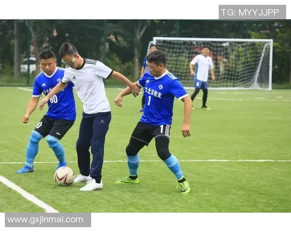 南京足球队进攻革新之路探索与实践解析