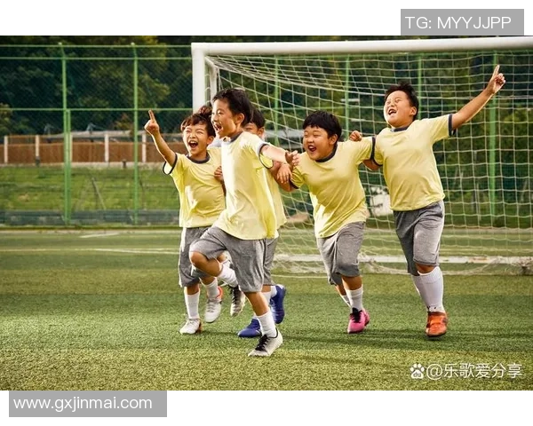 杨力行足球：探索中国足球新未来的激情与梦想